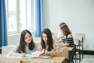 清華大學在職研究生