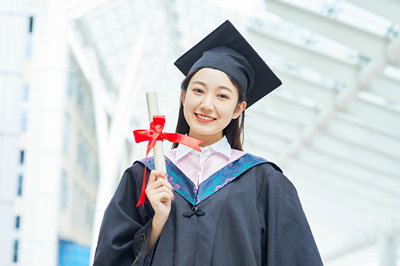 清華大學(xué)在職研究生
