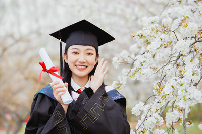 清華大學(xué)在職研究生