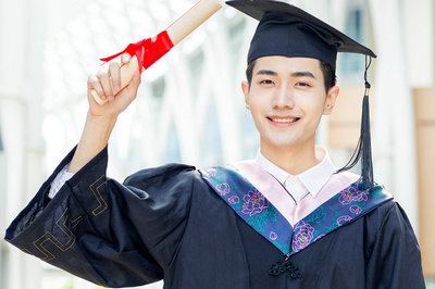 清華大學(xué)在職研究生 清華大學(xué)在職研究生