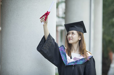 清華大學(xué)在職研究生 清華大學(xué)在職研究生
